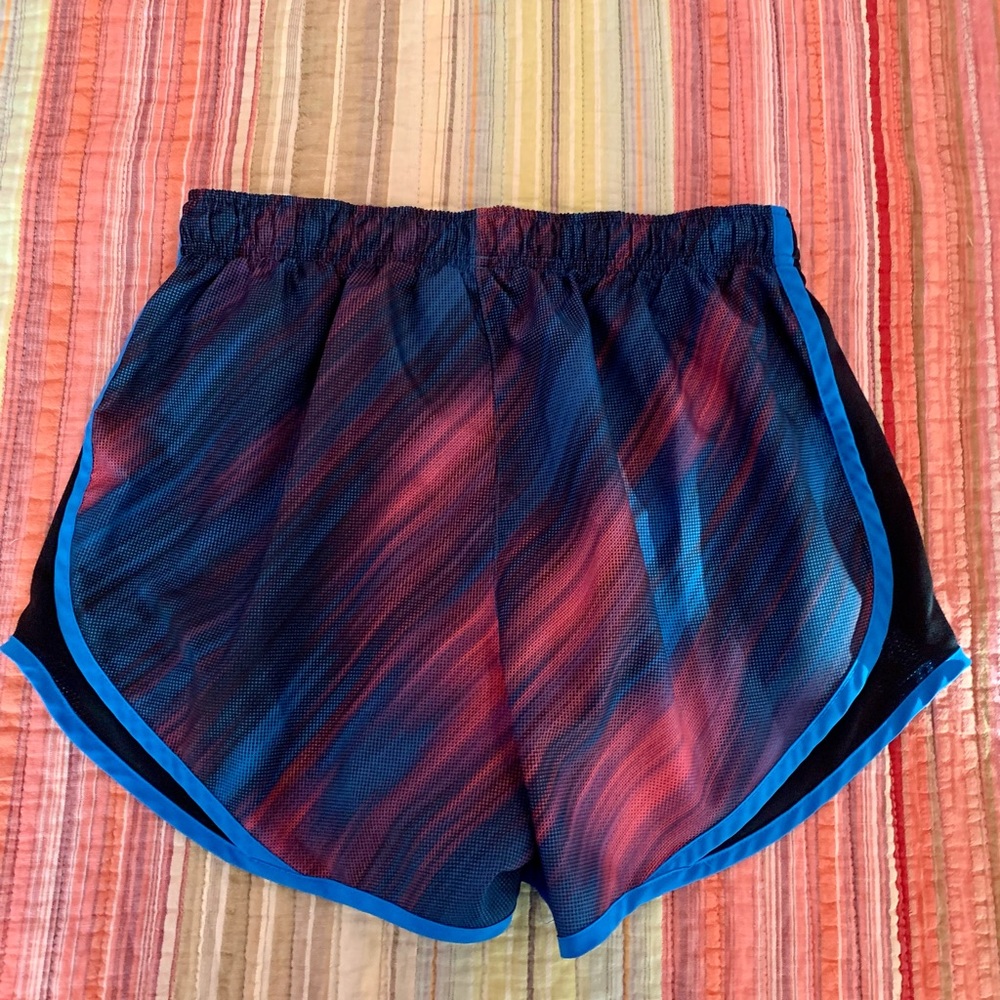 Gradient Patterned Nike Athletic Shorts - image 2